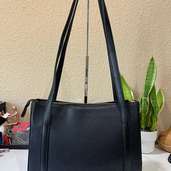 MCM Long Strap Tote - Picture 4 of 13
